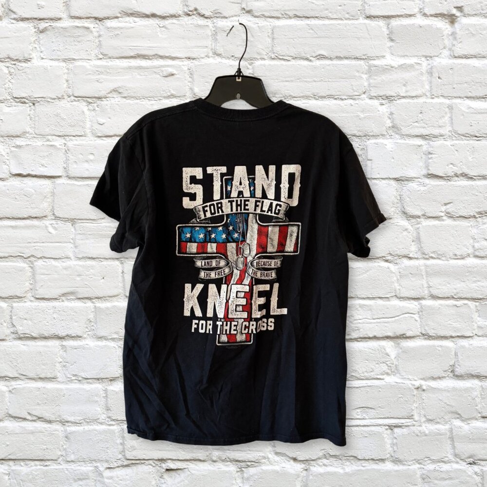 Buckwear Patriotic Graphic T-Shirt | Men’s Size M